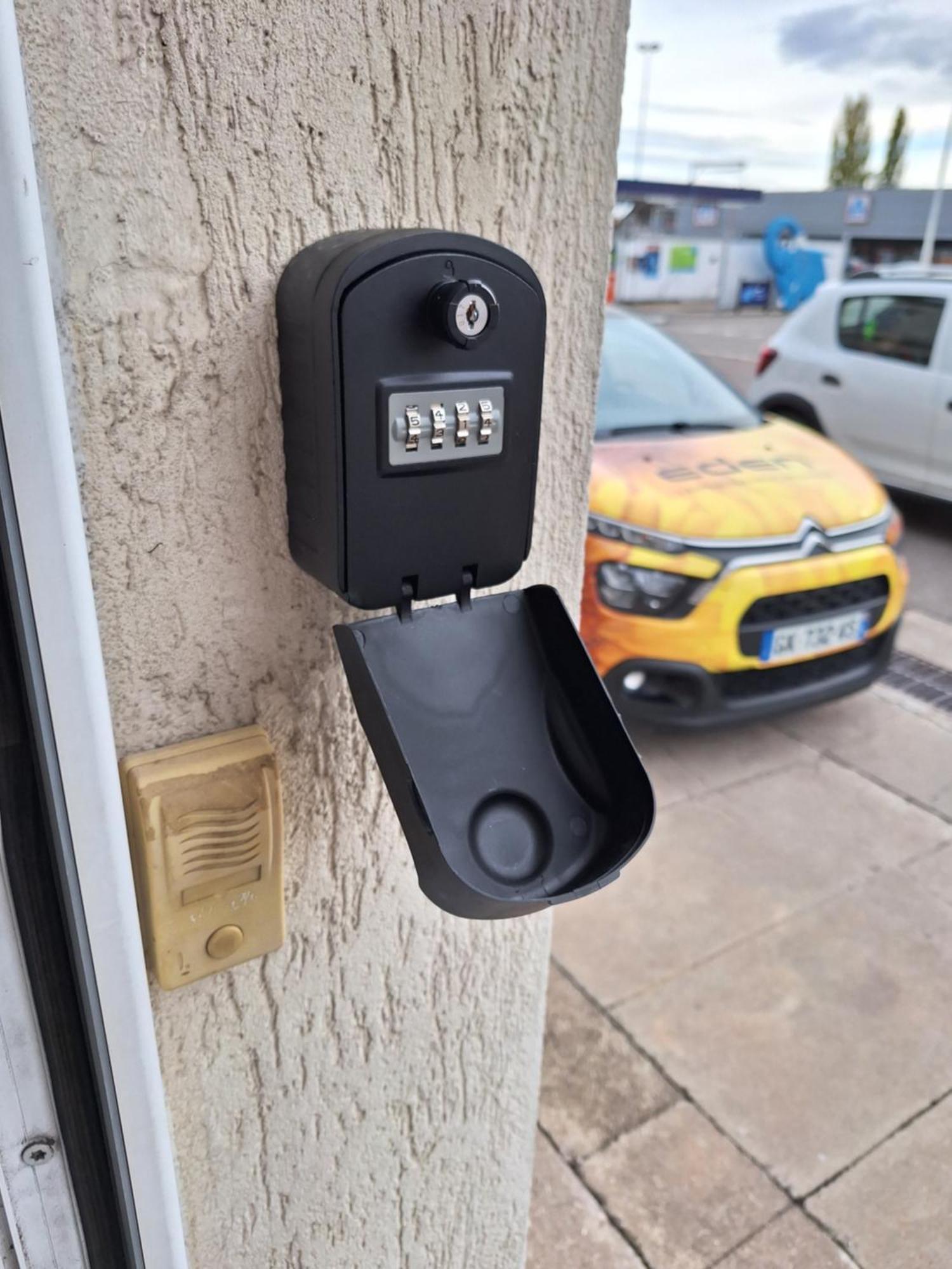 Le-Bon-Appart De Plain-Pied Avec Terrasse Auxonne Exterior foto